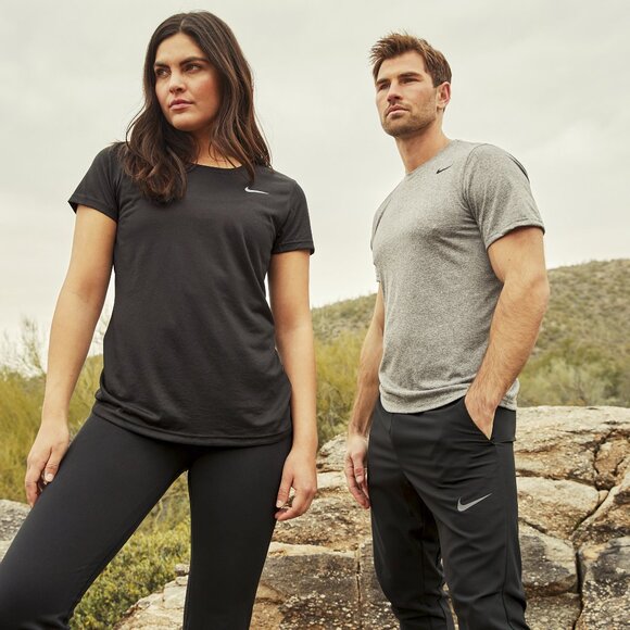 University of Mississippi Ole Miss Nike Team Legend Dri-Fit tee RED - Picture 4 of 4